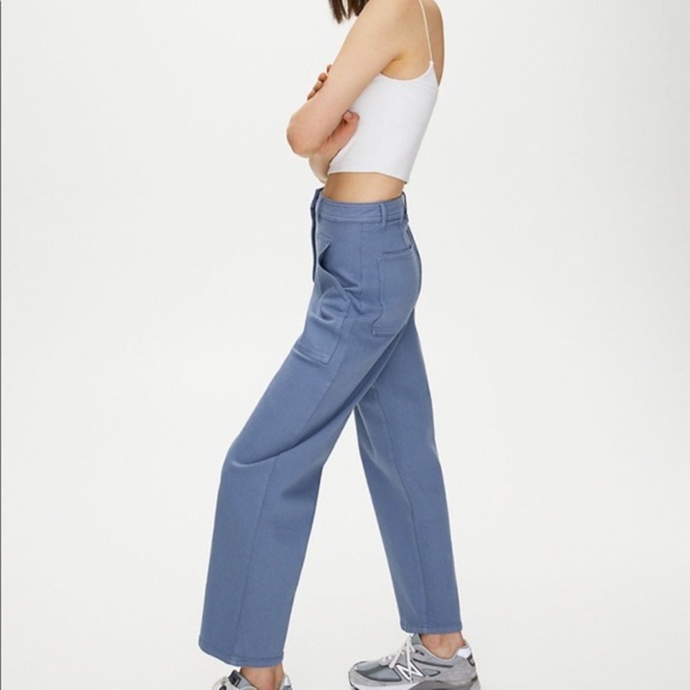 Aritzia Wilfred Modern Utility Pant - Picture 2 of 4